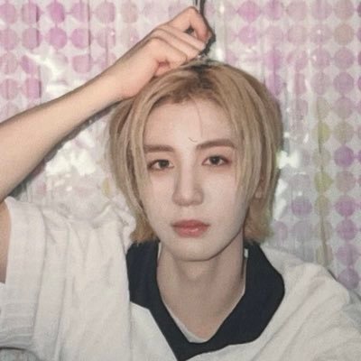 𝜗𝜚 miu / chau🪽さんのプロフィール画像