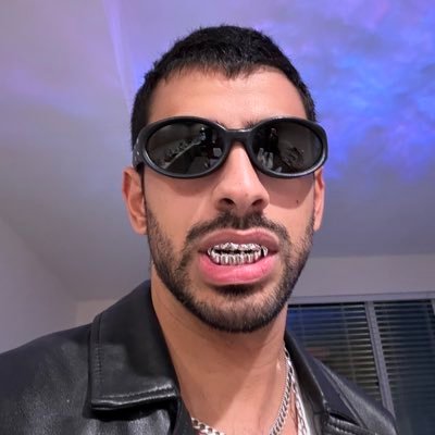 aryjawn's profile picture. it’s goretex