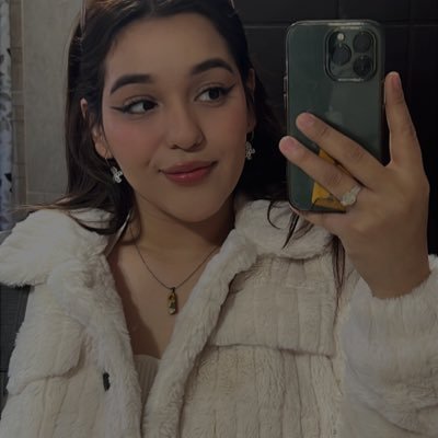 MiSexyPinguino's profile picture. Hola🌻
mamá de dos gatitas🐈‍⬛🐈‍⬛