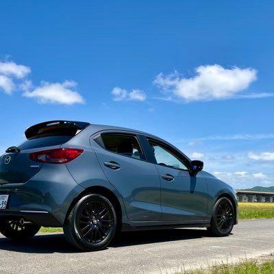 2022.4.7〜MAZDA2所有 RP-1ステップワゴン所有 綺麗な車が好きです。 推しはBEAUTIFUL CARS®︎ ほぼ洗車のことしかポストしません。何事にもコスパは重視します。BC以外も使います #ビューティフルカーズ #MAZDA2 #ポリメタルグレーメタリック