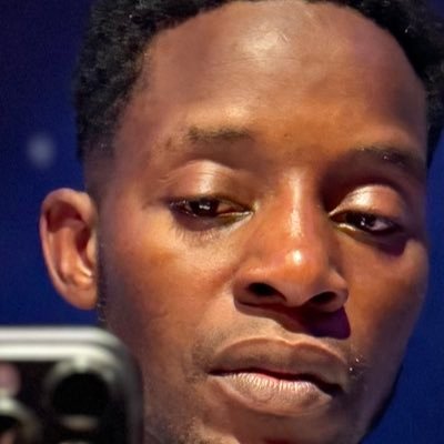 TinasheMutunami's profile picture. 