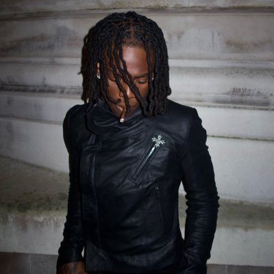 Temmy_Chulo's profile picture. hmmm🤔 🦇