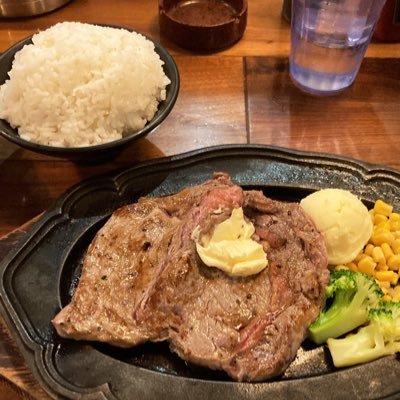 SESsushiai's profile picture. 