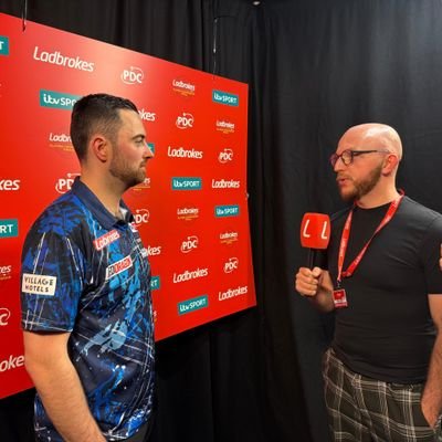 PR man & spokesperson @Ladbrokes. Can occasionally be heard on radio, seen on TV. Often at an oche.