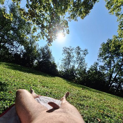 nakedrelease's profile picture. A secret naturist. 🤫🏊‍♂️🏝🚫🩳🩲
Love nudism.
Addicted to sex and naked women.
DM to share your experience with me. Privacy guaranteed.