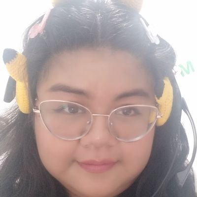 SteffiePantua's profile picture. Physics major.
Proud Jungle Asian. 
Mahilig sa music pero di musician.
Wandering soul. 
volleyball moot.