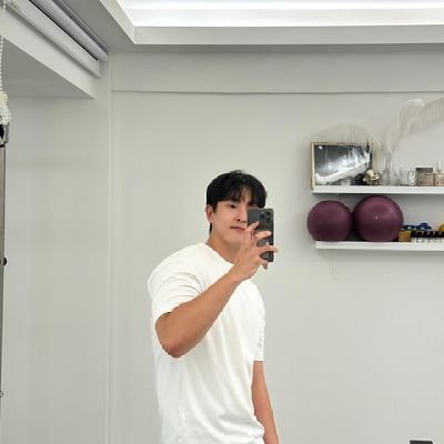패션 사업
🌸ENFP🌸
피트니스 브랜드 🇰🇷
의류 브랜드 👔
패션 애호가💑
열정 연습
188cm
문의 DM
알렉스 승리훈
이 계정을 제외한 모든 사람은 도둑
