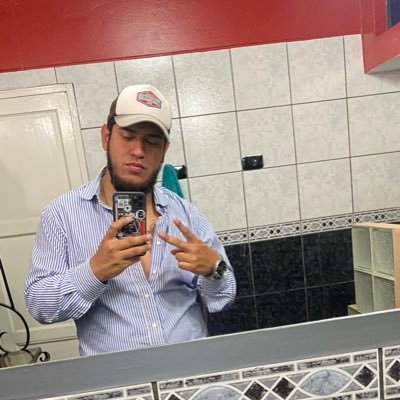 Nicolas_Zev_'s profile picture. Ing. Industrial 👷🏾‍♂️/Universitario De Deportes/EL MAS CAMPEON DEL PERU