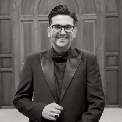 Advertising executive | Founder of Raggina CreativeWorks