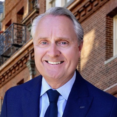 Dan Hoeyer is founder and president of Leaders Excellence, a top-level global leadership development provider at Harvard Square.