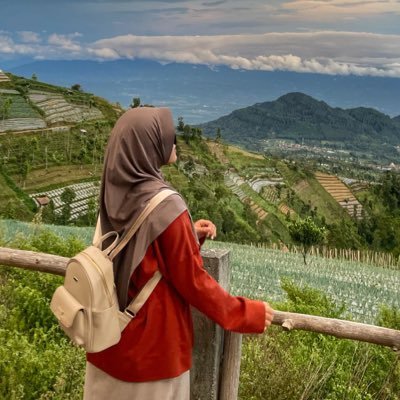 withleea's profile picture. Hello