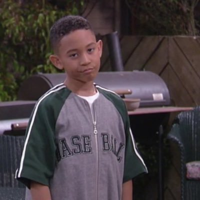 a_bananas585's profile picture. 