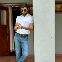 Rohail shafiq (RJ) (@rjshafiq) Twitter profile photo