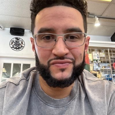 agold13_'s profile picture. Funny dad trying to get fit.