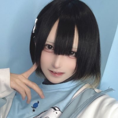 水彩-Storage- @Suisai_ikb_ のアンドロイド すずです にゃ 君のまぶだち 19歳26ヶ月 ヘッダー かりんさん(@ksalraivne ) 初音ミクがすき