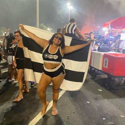 Nessa página eu exerço o direito que tenho de ser escrota.
Z.N 🍻 || Botafoguense ⚪⚫