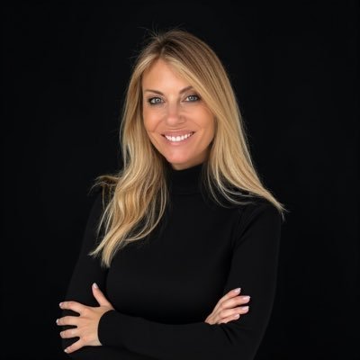 Founder x CEO , Chief Content Officer, Emmy-Nominated Media Journalist.