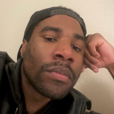 Pop Culture Enthusiast/Journalist Current @gayemagazine Past @USATODAY