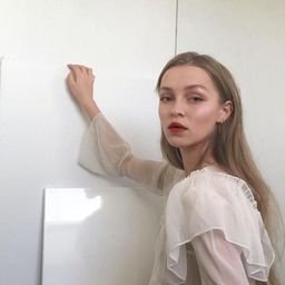 NefloughdmZTi's profile picture. What makes life dreary is the want of motive.