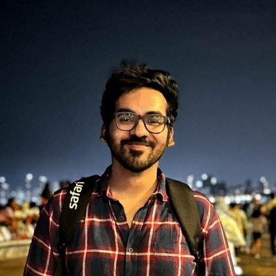 Suryamdvn's profile picture. I write, code, design!