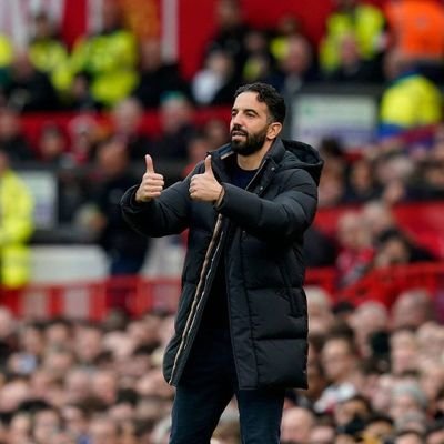 Passionate about positivity and Manchester United. Join me on my journey to Glory