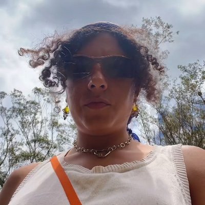 Safada exibicionista.
Aceito só quem tem mídia própria.
Brazil 🇧🇷