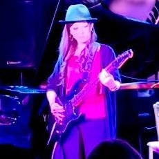 Guitar Start🎸2022.02.11〜🦋1Day Studio Band企画・主催🌈https://t.co/maNI4xOojC DAW👩💻IT(SE) 🖥ネイル💅GLAY🩶HISASHI💕音楽仲間増やしたい🤝チンチラ🐭ハムスター🐹