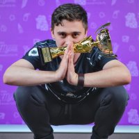 Skura ⏩ RC Bologna (@islandsinfront) 's Twitter Profile