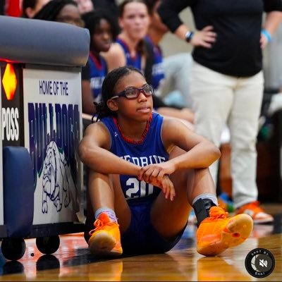 2 Chronicles 15:7 | 2027 | 4.3 GPA | 5’4 CG | 🏀 | Middle Creek HS | IG: carrington.cc20 carringtonjoi2009@gmail.com