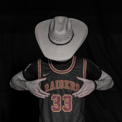 6’2 G _ _ 2025 _ _ Crescent Valley HS _ _ 3.94 GPA _ _ 541 360 1148 jacksonbluhm9@gmail.com 2-sport athlete 🏀⚾️