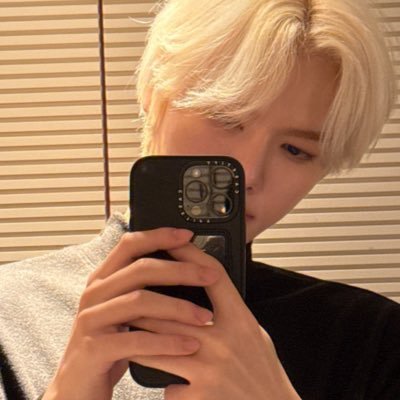 viktor defenderさんのプロフィール画像