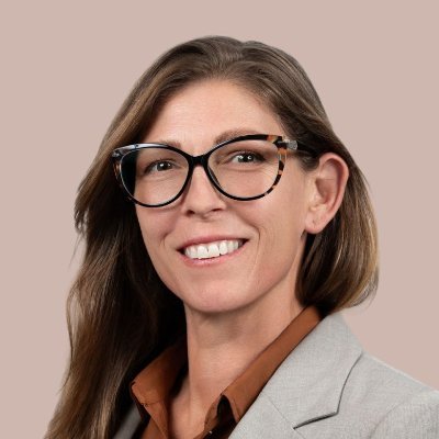 DidaGoudreau's profile picture. Business Intermediary/M&A Advisor⚡️Selling Manufacturing and Art & Design Businesses⚡️Mom and Sailor ⚡️