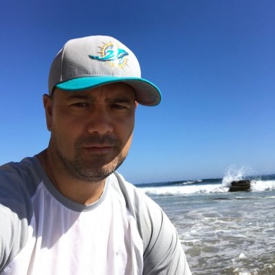 Deanhan11's profile picture. 🐬🐬🐬♥️