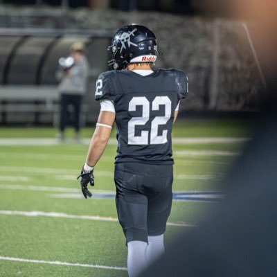 JosephFentress0's profile picture. 27’ South Warren High School | 4.0 GPA | Catcher/Cornerback | 6.56 60y | ⚾️🏈🏃🏻‍♂️| contact info: joseph.fentress@stu.warren.kyschools.us