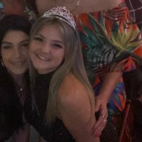 cecília (@_cicimartins) 's Twitter Profile