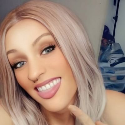 37/ Irish/Mexican Trans Female 6 yr HRT 🏳️⚧️🏳️🌈 Washington state, married BA in political science, working on second BA, Liberal 💙, CMST Major at EWU,Nerd