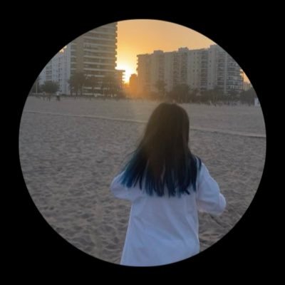 krol_83's profile picture. Mє gυѕтα ℓσ ∂ιƒίcιℓ, мє αтяαє ℓσ cσмρℓιcα∂σ, у мє єηαмσяσ ∂є ℓσ ιмρσѕιвℓє...