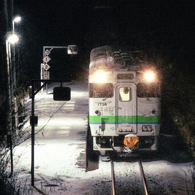 撮り鉄&乗り鉄です
基本的に東日本で活動しています。
特に歴史を感じられる鉄道、古い車両が好き。
好きな車両ランキング
DE10
キハ110/150
キハ40
キハ183
キハ283
hot7000
