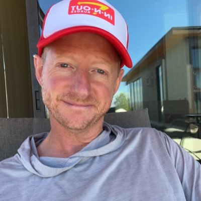 PeteSauce's profile picture. beach bar manager / house music enthusiast 👽🎶 day/swing trader, learning and improving every day 📈
