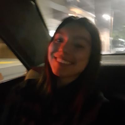 nataligrana's profile picture. aguante lali.
más fan account q otra cosa