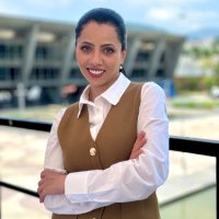 ابتسام عزام (@ebtesamazam) 's Twitter Profile