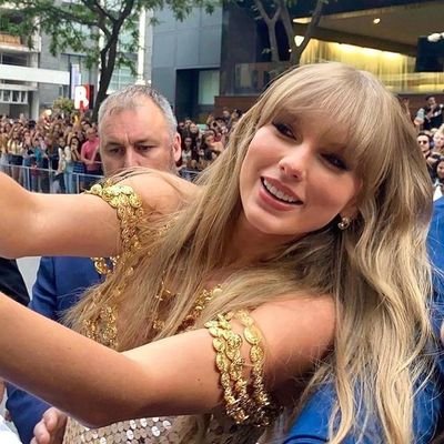me encanta hablar de mis cantantes favoritos