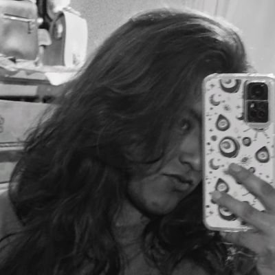 Yese02697789's profile picture. :)