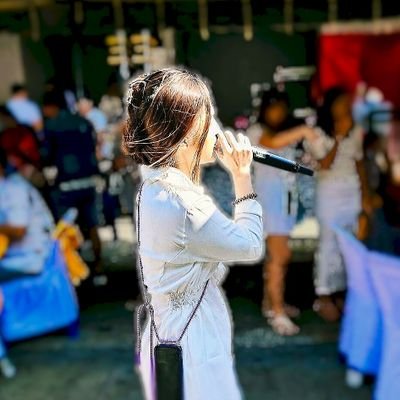 #เช่เบล❤🖤(ฉันหลงเข้ามาในด้อมเล็บ)
#นจก.🌻 #บูมสหรัฐ💚
ความในใจ: อย่าเรียกตอนใส่หูฟังได้มั้ยยย🎧
จุดแข็ง : นิ่งสยบความเคลื่อนไหว
.
.
.
.
จุดอ่อน : เส้นตื้น😂