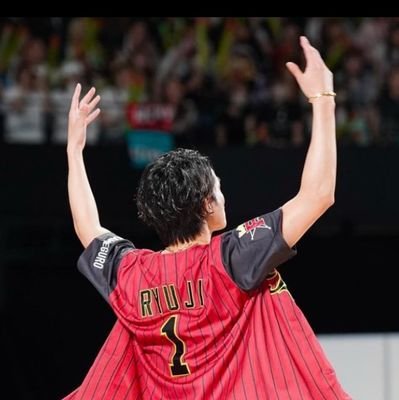 ogc8uRMdRiLPuAj's profile picture. 三代目JSB大好き💕
今市隆二くん大大好き💕
オバチャンですが気持ちは20歳🤭