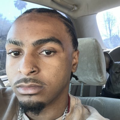 FuckPxrequency's profile picture. Get money forget the rest;  I make beats