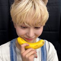 렛뿌 (@red_bboo) 's Twitter Profile