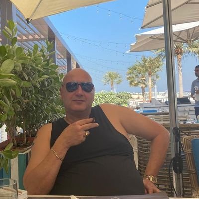 Sami_Sh88's profile picture. I'm still figuring stuff out, cheers ¯\_(ツ)_/¯
𒁕𒉡𒀭𒀝