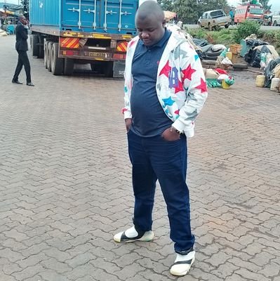 DerickMbabu's profile picture. Am always flexible