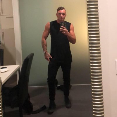 KezzWet's profile picture. 